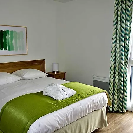 Aparthotel Domitys - Les Robes D'airain 4*