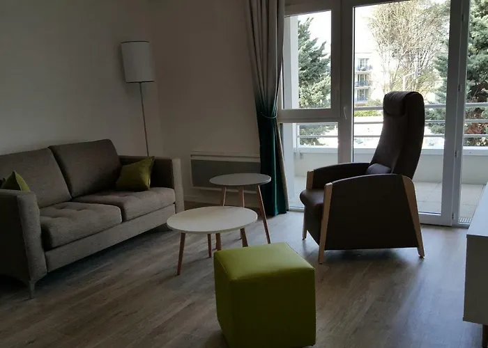 Aparthotel Domitys - Les Robes D'airain 4*